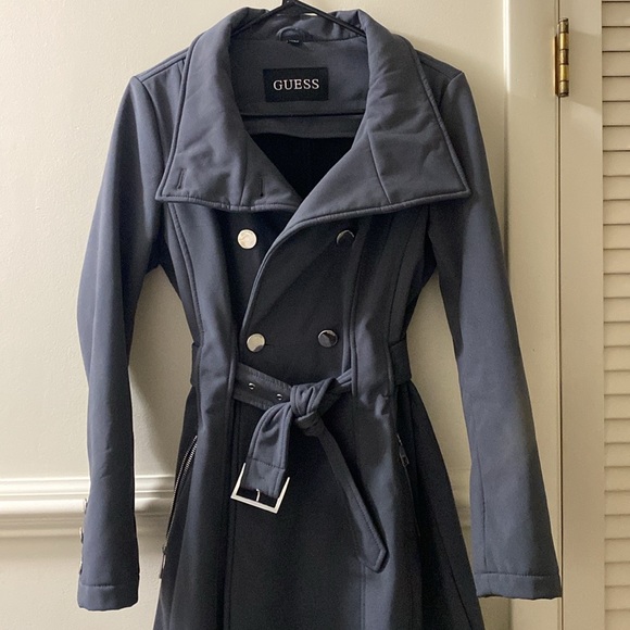 Small Guess Spring Jacket - Picture 2 of 3